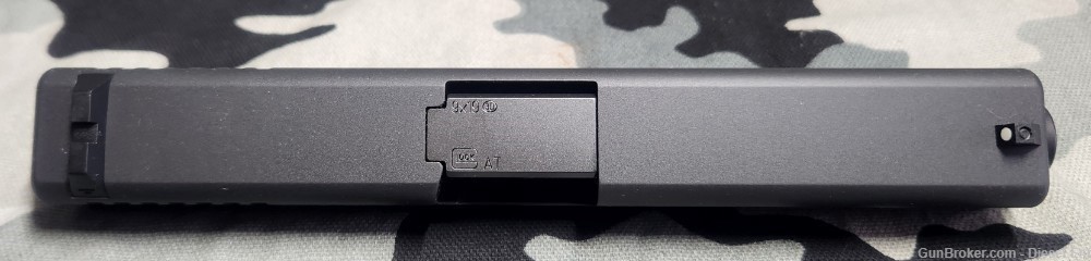 Glock G17 Complete OEM slide 9MM 17 RARE Gen 1  Dist Exclusive New-img-2