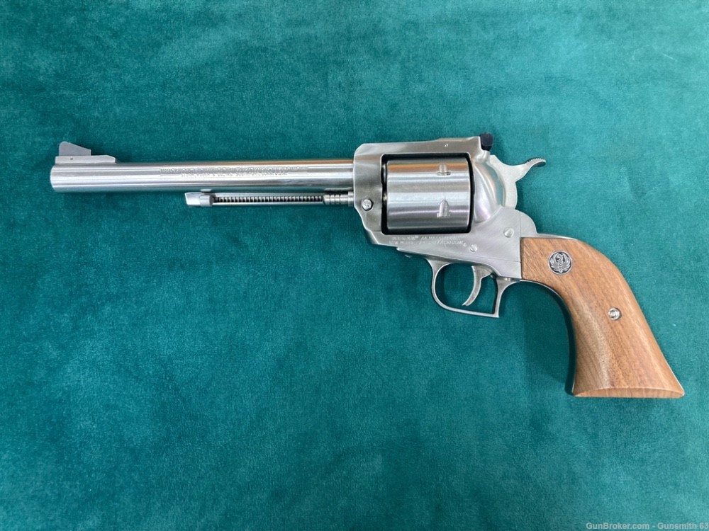 Ruger New Model Super Blackhawk .44mag revolver with box and ammo-img-6