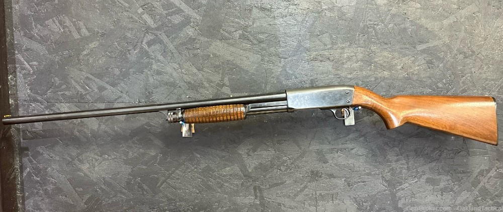 (Pre-Owned) Ithaca 37 Featherweight 16 Gauge shotgun-img-1