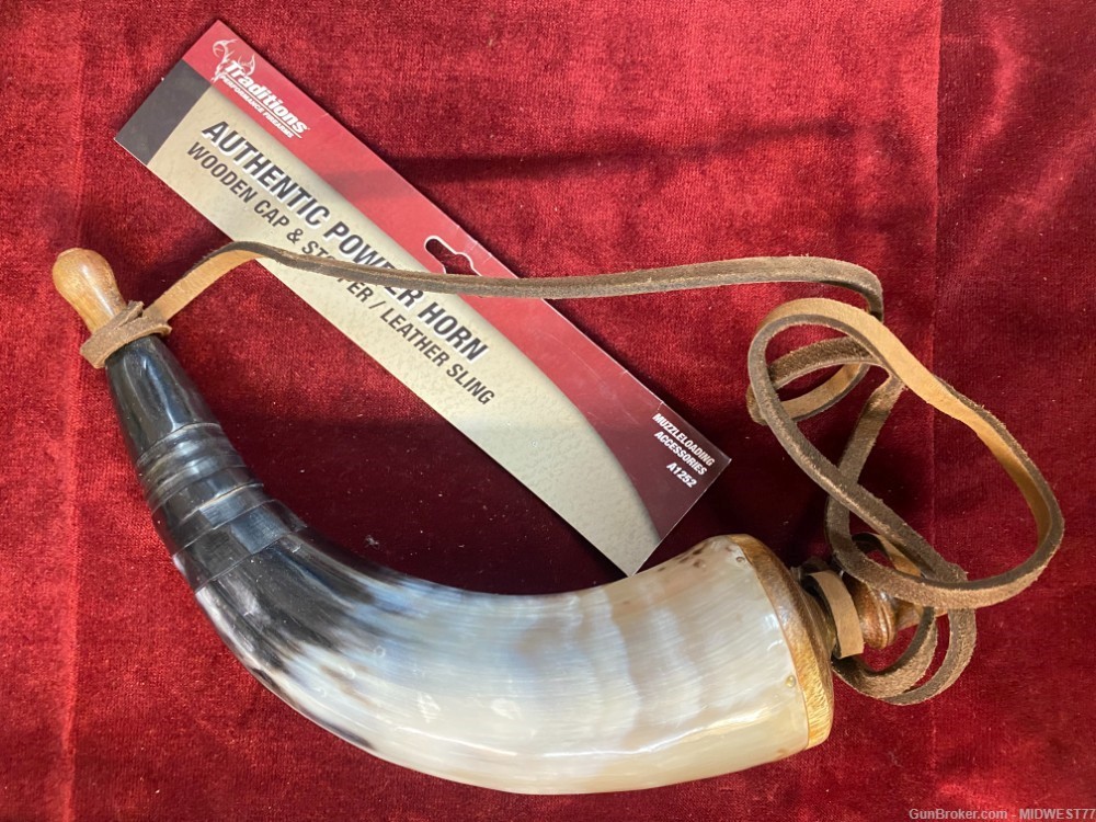 Traditions A1252 Authentic Powder Horn with Sling and Wood Cap-img-12