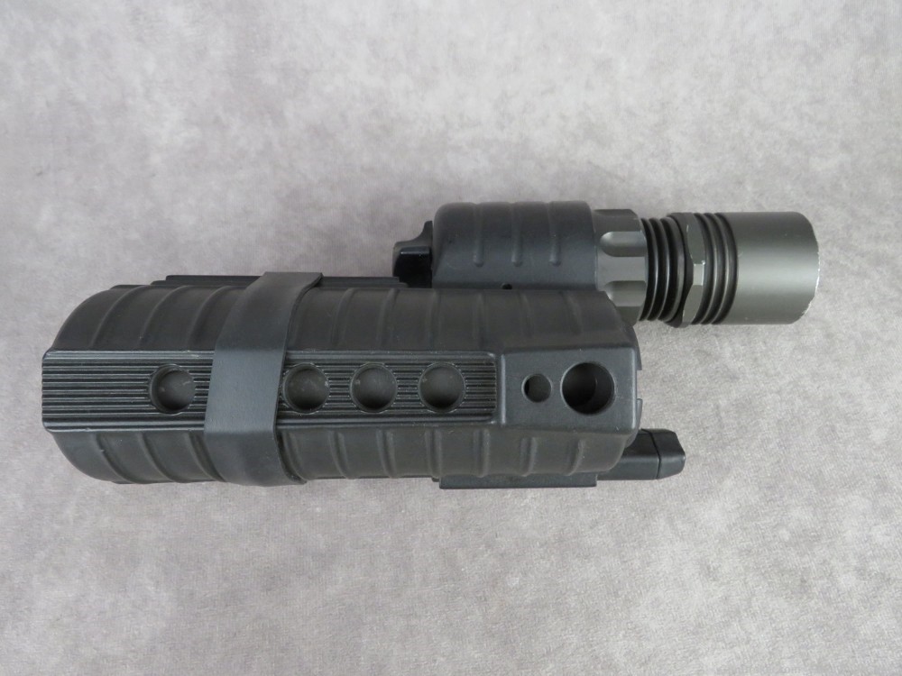 Surefire M500V Carbine Forend WeaponLight! Penny Bid! NR!-img-1