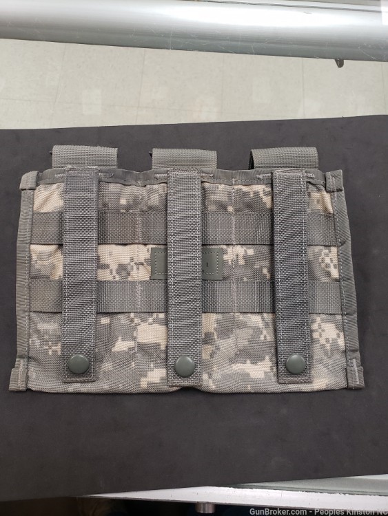 3 Magazine Tactical Pouch, Molle II M4 Three Mag Pouch Military-img-1