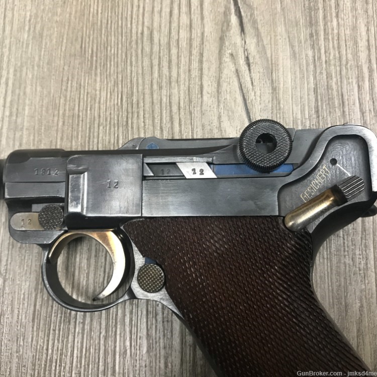 German Luger S/42 9mm 4" w/ Matching Magazine-img-9