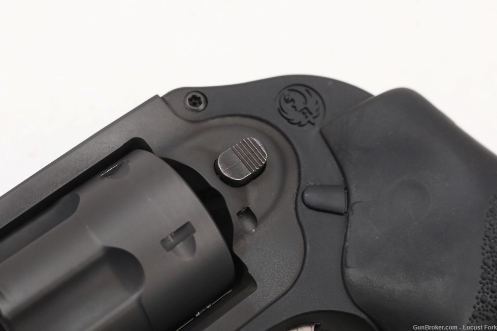 Ruger LCR 357 Magnum 2" 5 shot Hammerless w/ Case NO RESERVE!-img-8