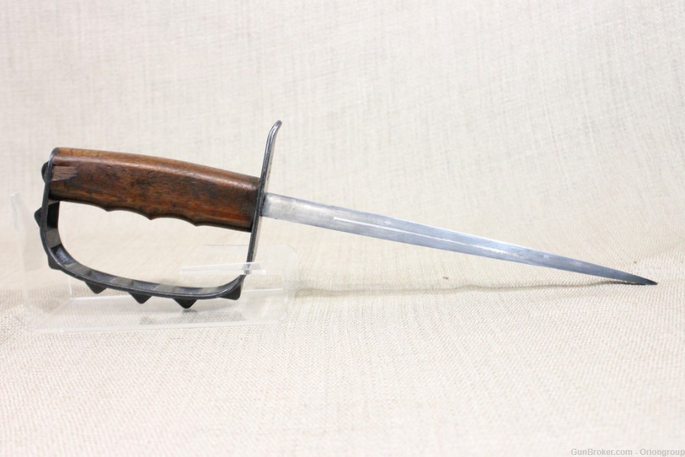 Vintage L.F.&C. US M1917 Trench Knife -img-1