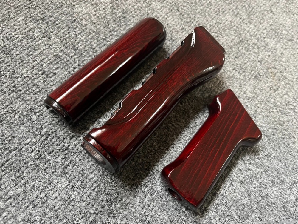 Yugo M85 / M92 Deep Ruby Red Hand Guard Set + Pistol Grip-img-6