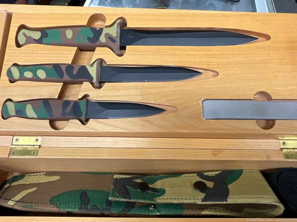 NOS Gerber SET Guardian I & II Combat Fighting Knife M81 Woodland Camo Fix-img-2