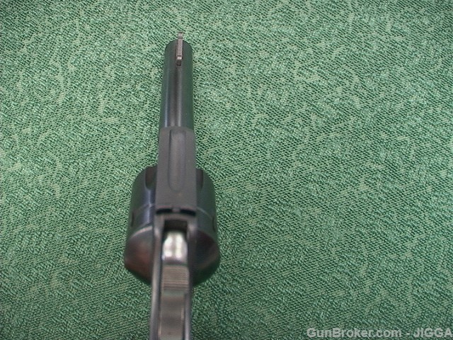Used H and R 732 .32 S&W-img-3