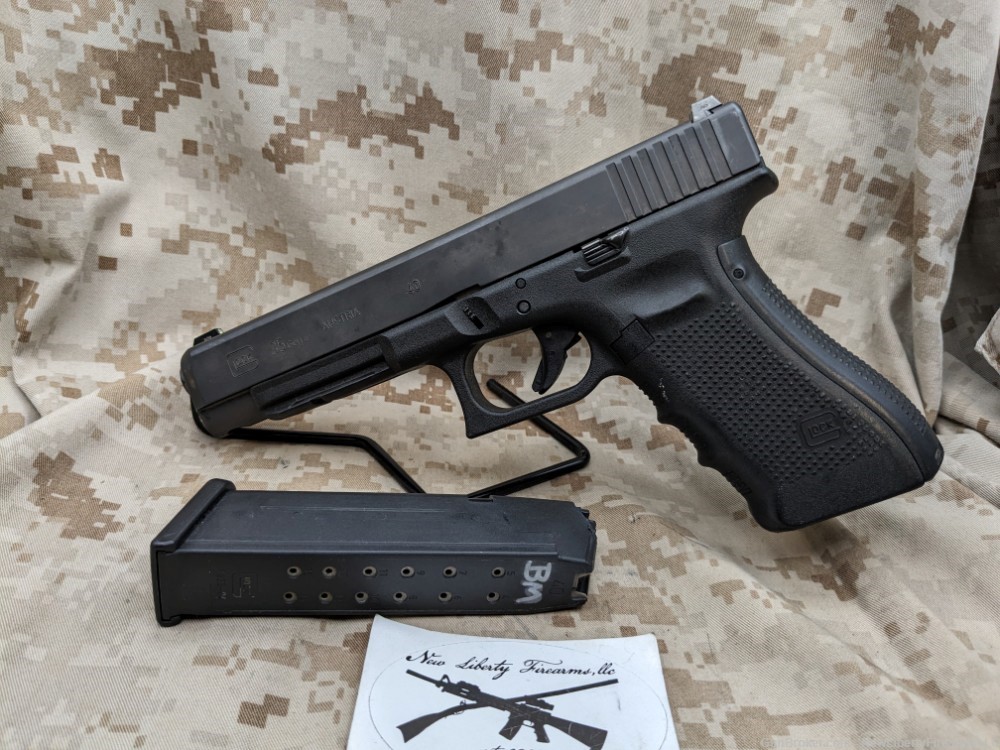 Glock 35 Gen 4 Pistol .40 S&W Police Trade In G35 Night Sights VG 1-15 Mag-img-2