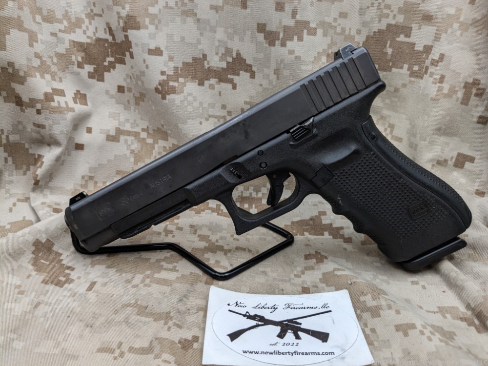 Glock 35 Gen 4 Pistol .40 S&W Police Trade In G35 Night Sights VG 1-15 Mag-img-0