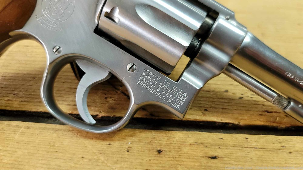 Smith and Wesson 64 Revolver .38 S&W special -img-19