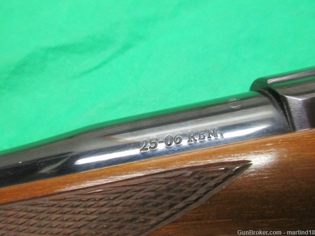 Ruger M77 ST Rifle 25-06 Rem in original Box Sights Tang Safety Round Top-img-7