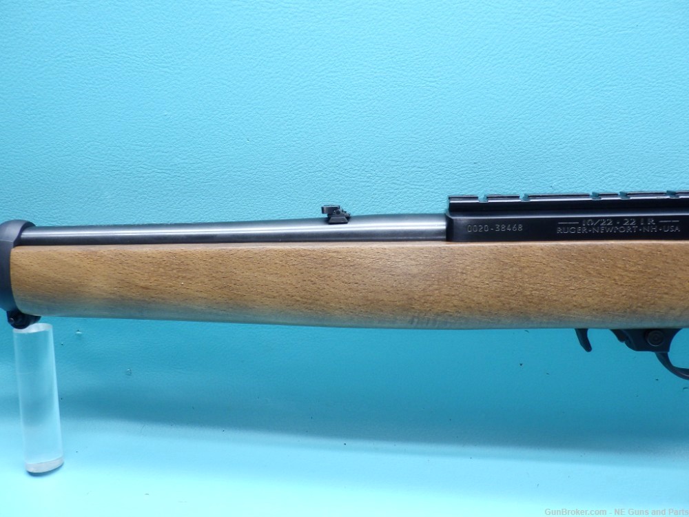 Ruger 10/22 Carbine .22LR 18.5"bbl Rifle W/Case, & 2 Mags-img-8