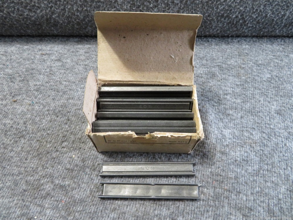 25- CZECH MADE STRIPPER CLIPS FOR 9mm & TOKAREV AMMUNITION -img-0