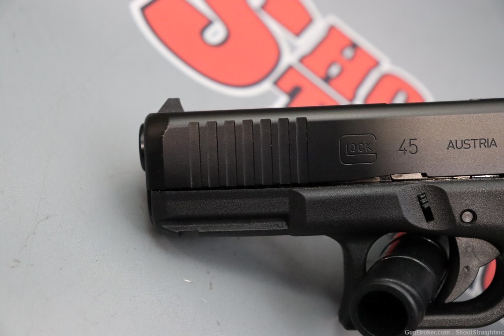 Glock 45 4.02" 9mm w/Box -img-6