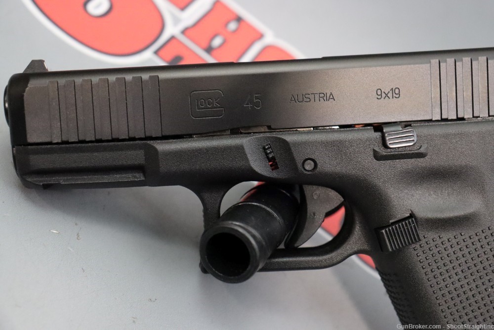 Glock 45 4.02" 9mm w/Box -img-5