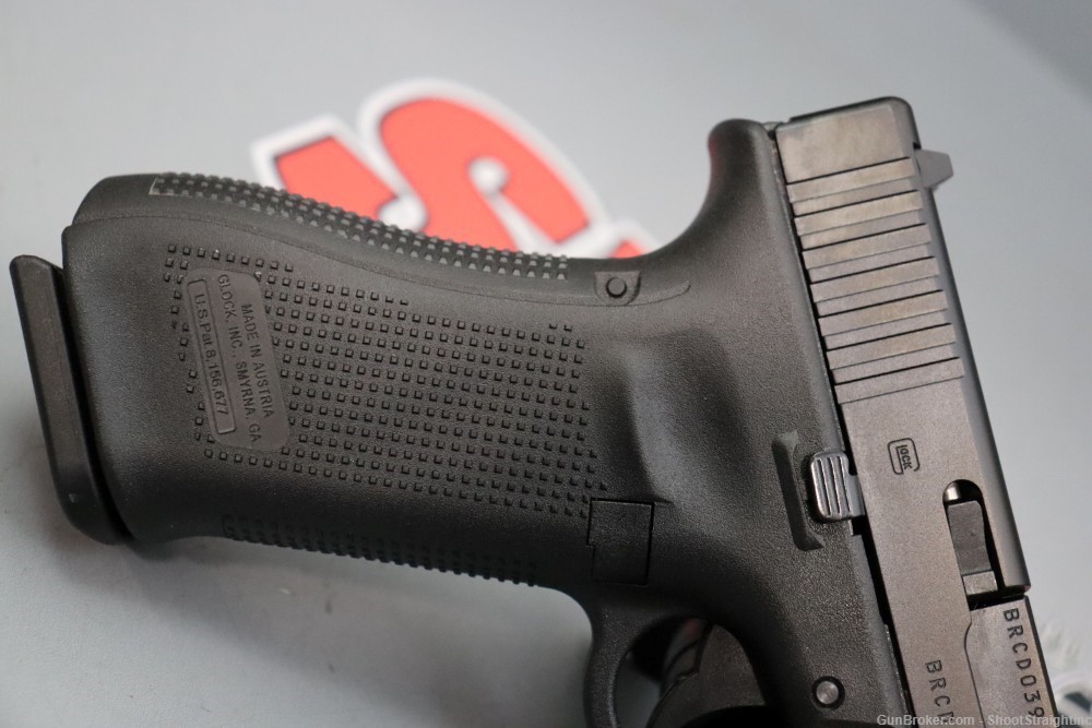 Glock 45 4.02" 9mm w/Box -img-11