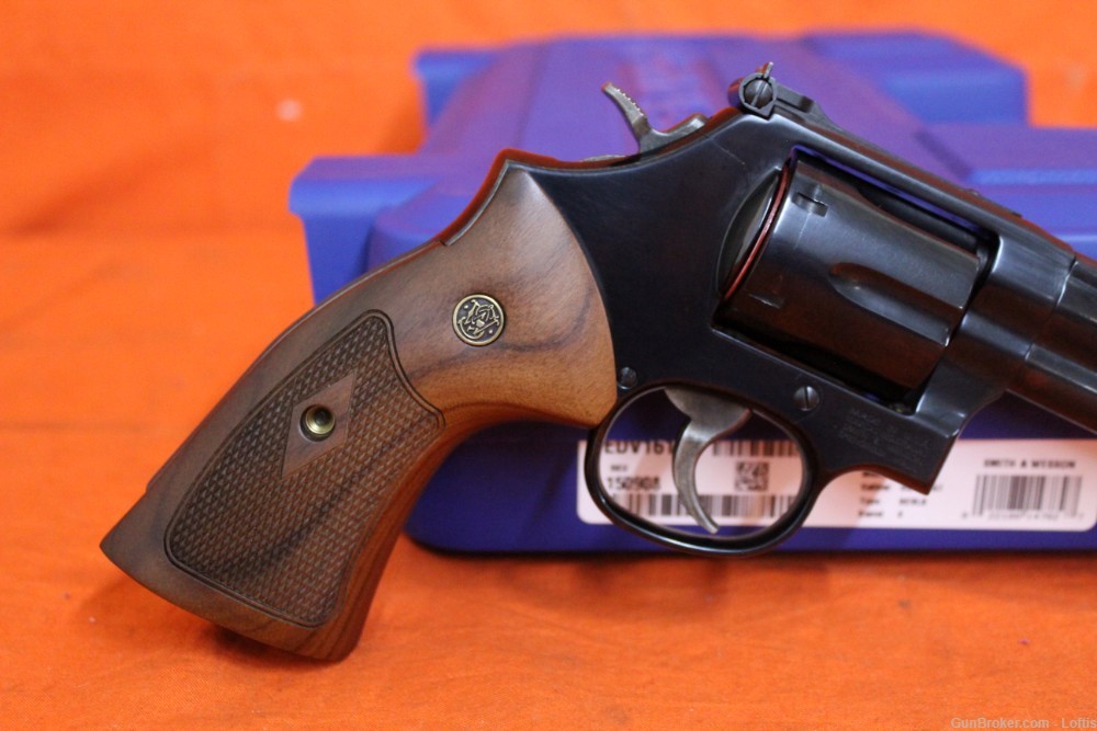 Smith & Wesson 586 .357mag NEW! Free Layaway!-img-4