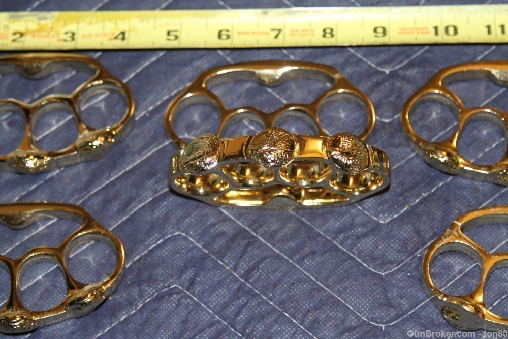 6 SETS OF BRASS KNUCKLES-PAPER WEIGHTS-img-1