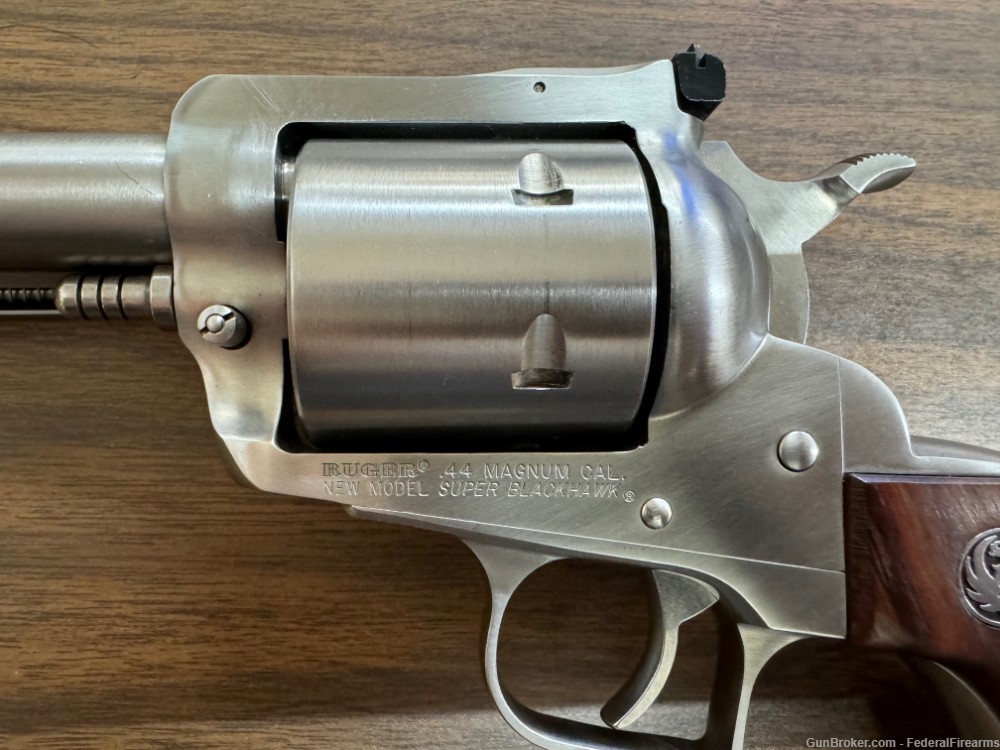 Ruger Super Blackhawk 44 Magnum 7.5" Satin Stainless Steel 6-Shot-img-3