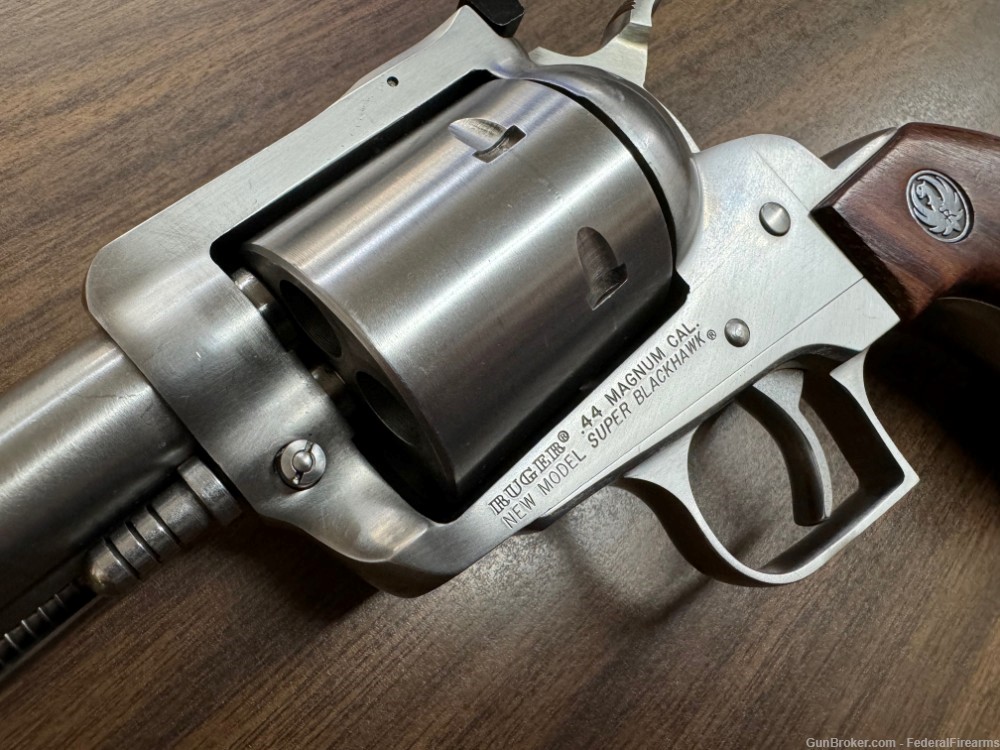 Ruger Super Blackhawk 44 Magnum 7.5" Satin Stainless Steel 6-Shot-img-4