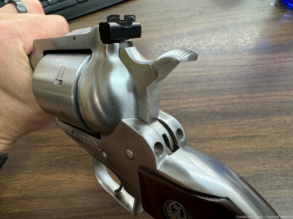 Ruger Super Blackhawk 44 Magnum 7.5" Satin Stainless Steel 6-Shot-img-25