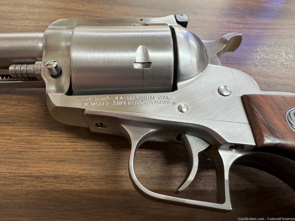 Ruger Super Blackhawk 44 Magnum 7.5" Satin Stainless Steel 6-Shot-img-5