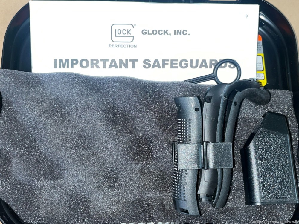 Glock G17 Gen4 G-17 Gen 4 9mm Luger Black 4.49" Layaway Available-img-15
