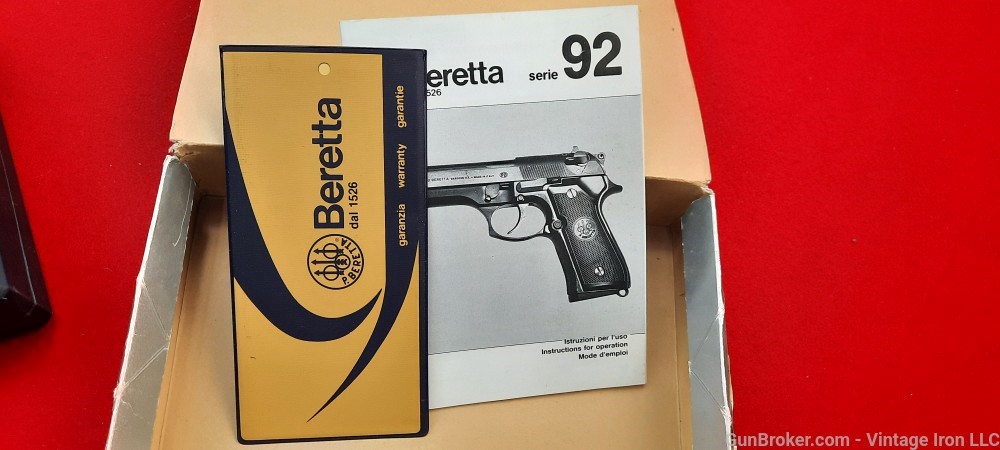 Beretta 92f 9mm Italian Made with box and papers! NR-img-9