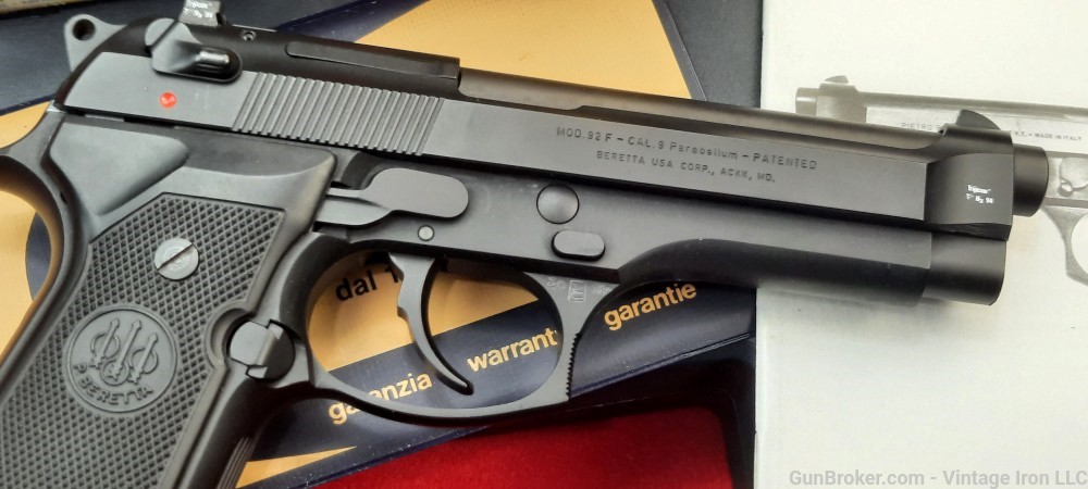 Beretta 92f 9mm Italian Made with box and papers! NR-img-26