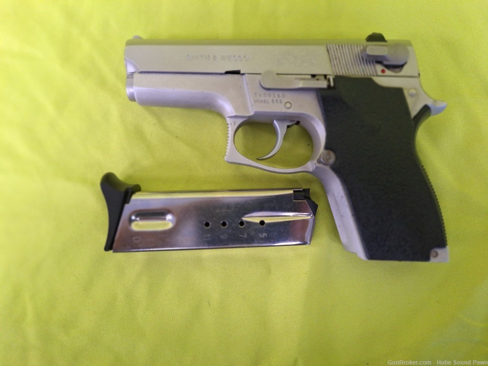 SMITH & WESSON MODEL 669 SECOND GEN PISTOL-img-1