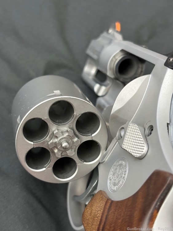 Smith & Wesson 629 Performance Center 44 Magnum Revolver -img-4