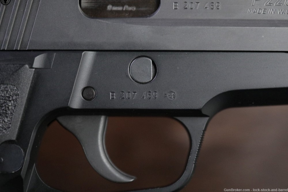 Sig Sauer P228 9mm Luger Double Action SA/DA Semi Auto Pistol 1994 NO CA-img-11
