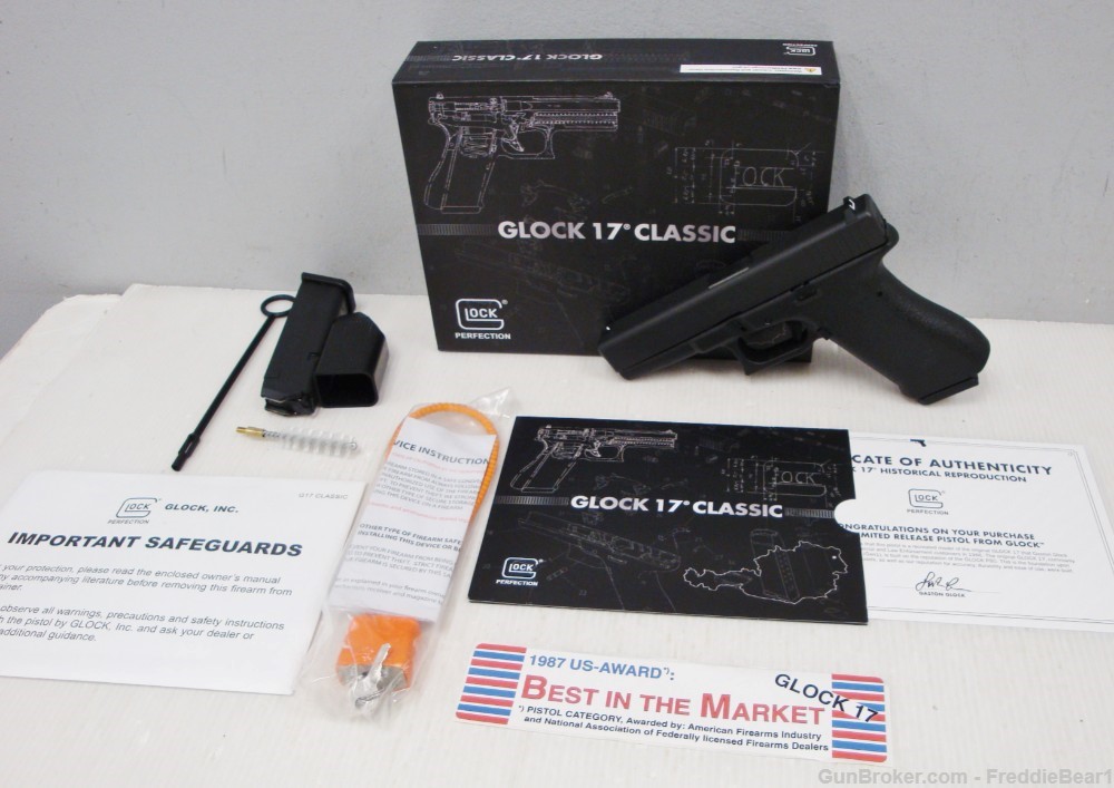 Glock G17 Gen1 Classic 9mm With ORIGINAL STYLE TUPPERWARE BOX - NEW!-img-1