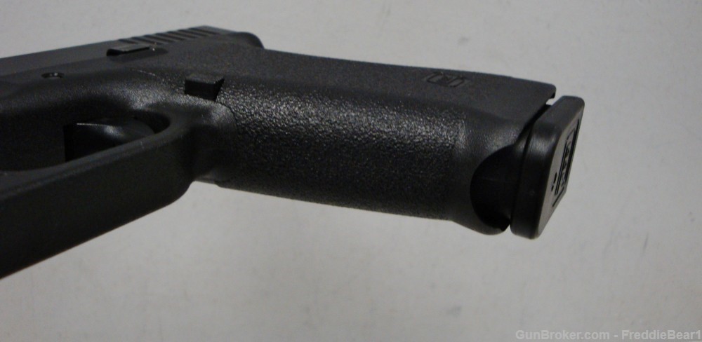 Glock G17 Gen1 Classic 9mm With ORIGINAL STYLE TUPPERWARE BOX - NEW!-img-20