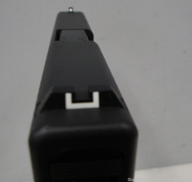 Glock G17 Gen1 Classic 9mm With ORIGINAL STYLE TUPPERWARE BOX - NEW!-img-22