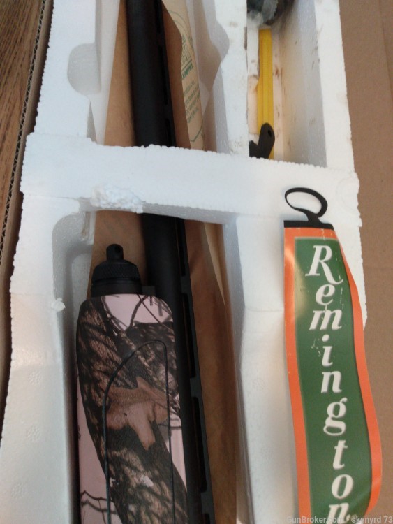 Remington 870 20 GA mossy oak pink camo compact -img-5