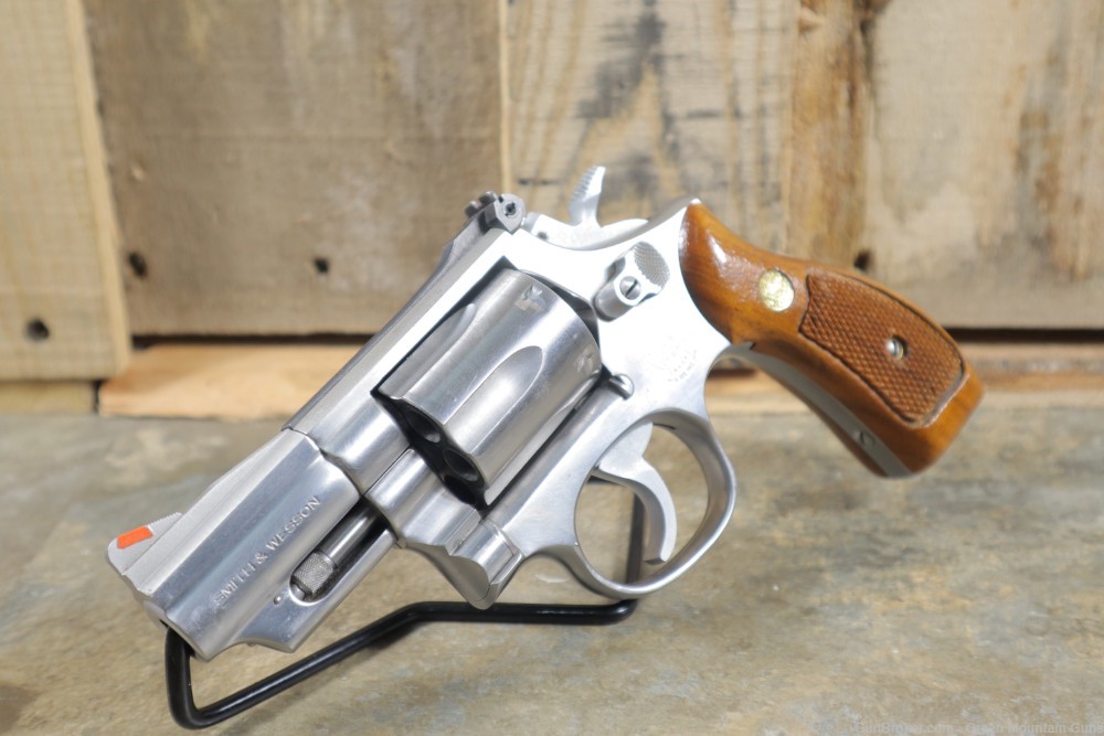 Rare Gorgeous Smtih & Wesson 66-2 2.5Inch 357Mag Penny Bid NO RESERVE-img-3