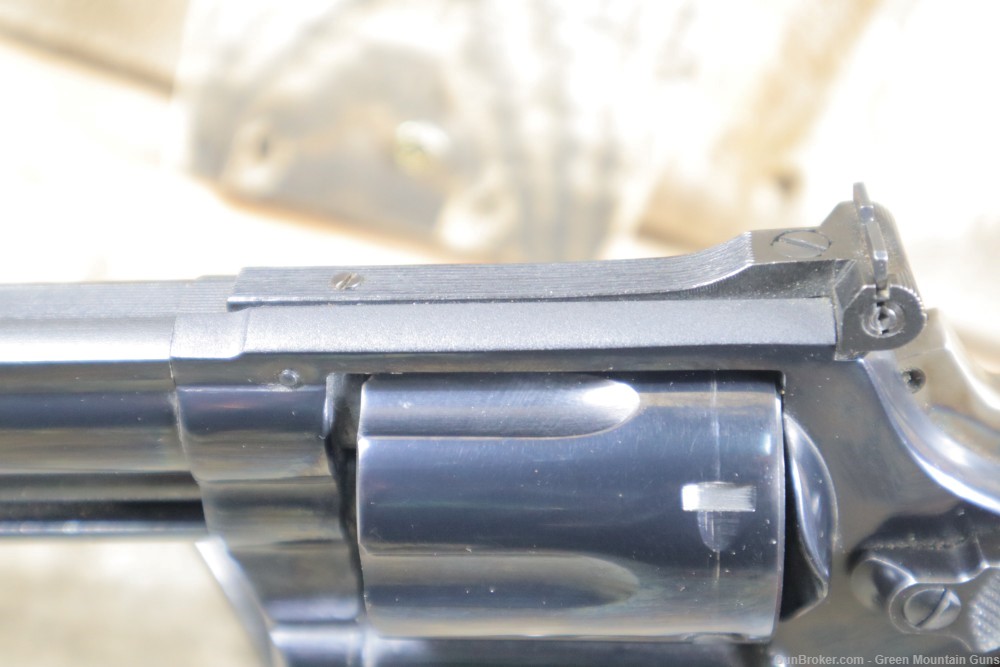 Beautiful Smtih & Wesson Model 19-3 .357Mag Penny Bid NO RESERVE-img-25