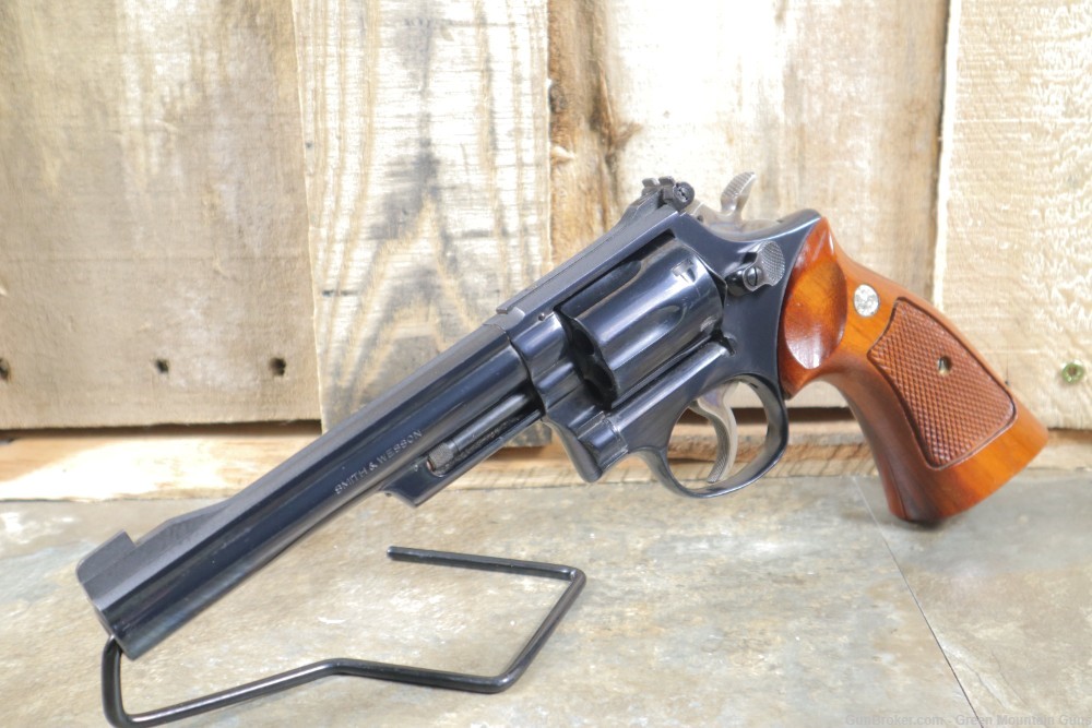 Beautiful Smtih & Wesson Model 19-3 .357Mag Penny Bid NO RESERVE-img-3