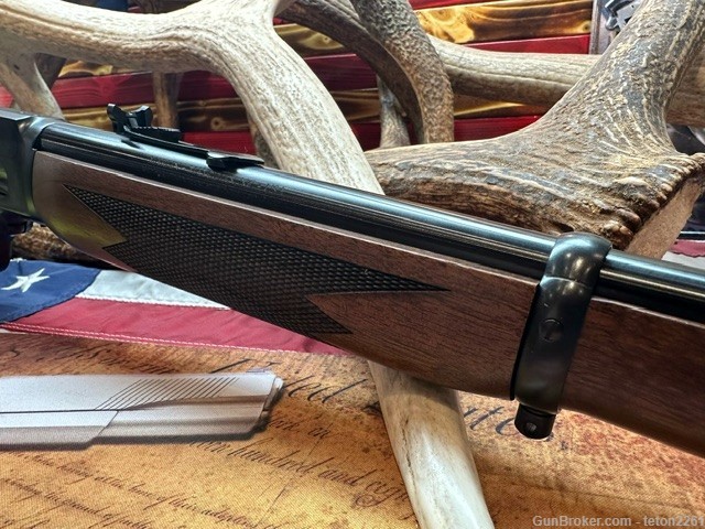 Marlin 1894 Classic .357 Magnum Lever Action Rifle-img-4