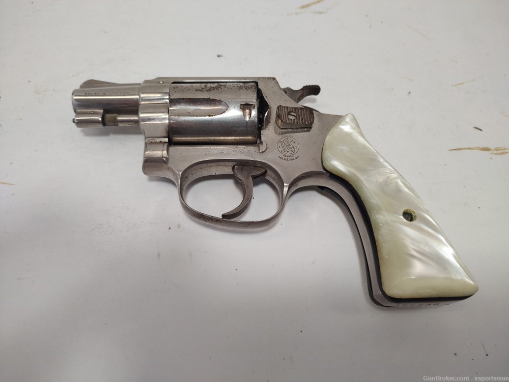Smith & Wesson S&W model 36 .38 special 5 shot revolver-img-1