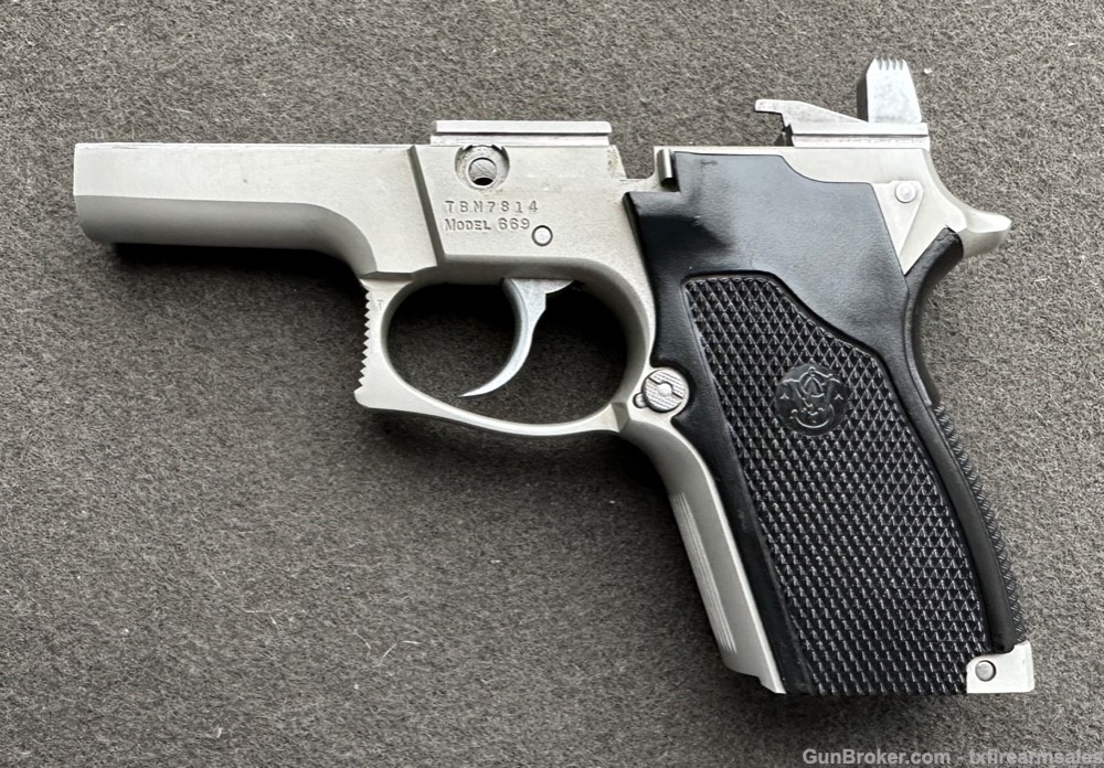 S&W 669 SubCompact 9mm, 'Mini', 2nd Gen, 12-shot, Made in 1988-img-34