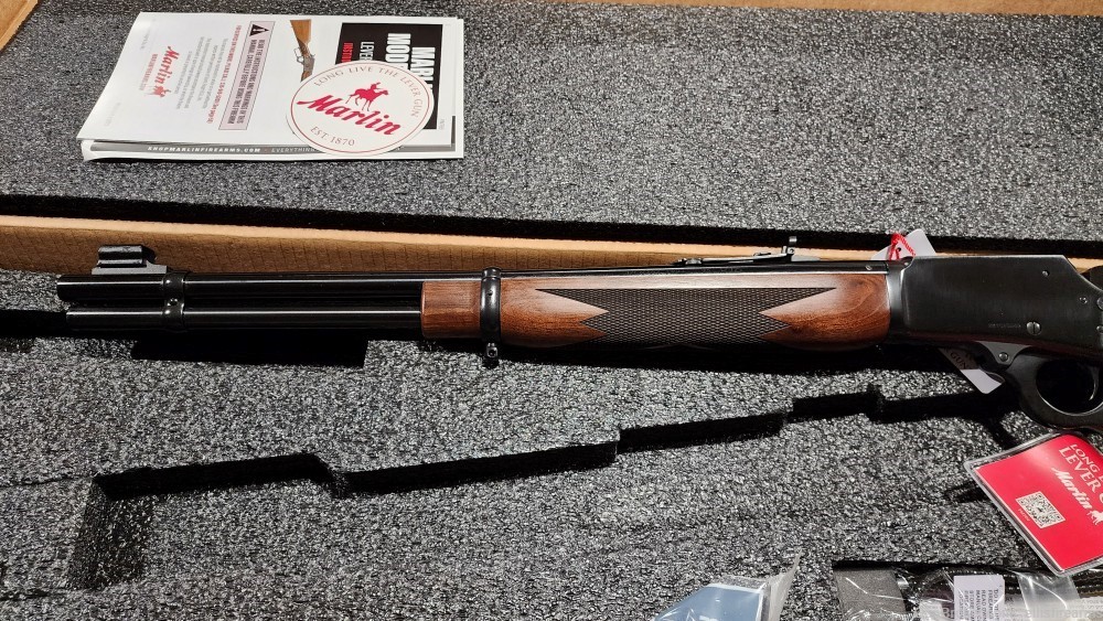 Marlin 1894 Classic Lever action Blued & Walnut 18.6" 357mag 70410 NEW-img-7
