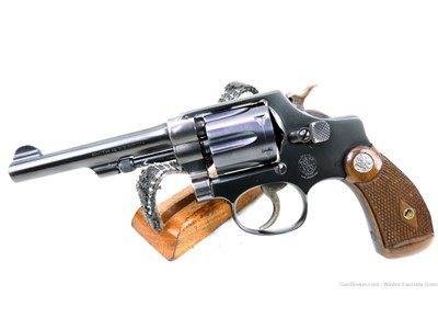 SMITH & WESSON .32 HAND EJECTOR POST WAR (PRE-MODEL 30) APPEARS UNFIRED
