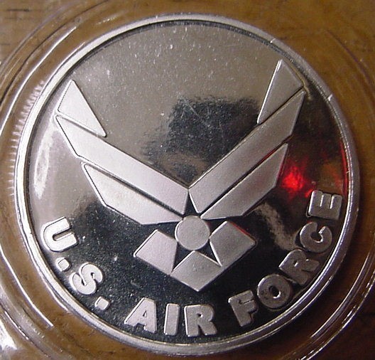 U.S. Air Force 1 Troy oz Silver Coin-img-0