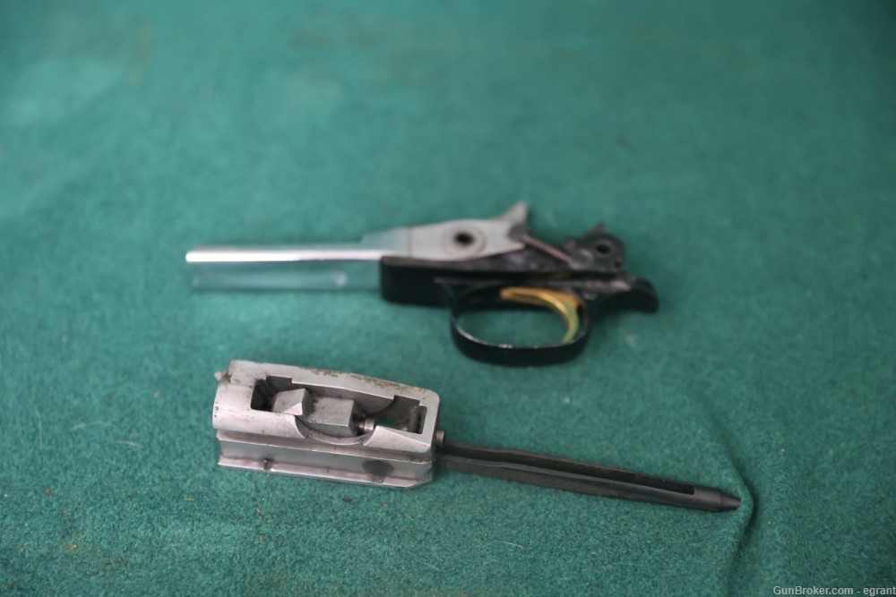 Ithaca SKB 900 12ga part gunsmith bolt and trigger assembly-img-1