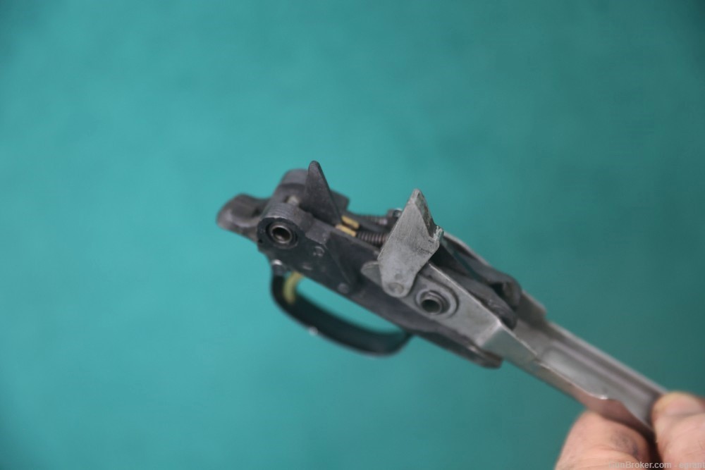 Ithaca SKB 900 12ga part gunsmith bolt and trigger assembly-img-2