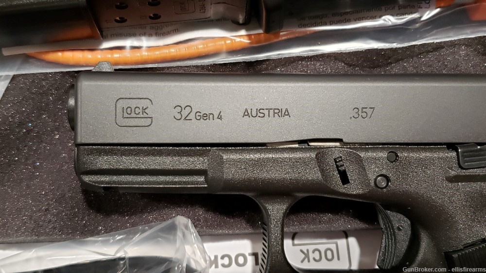 Glock 32 gen4 Black 4" 357sig 3-13rd mags PG3250203 NIB -img-1