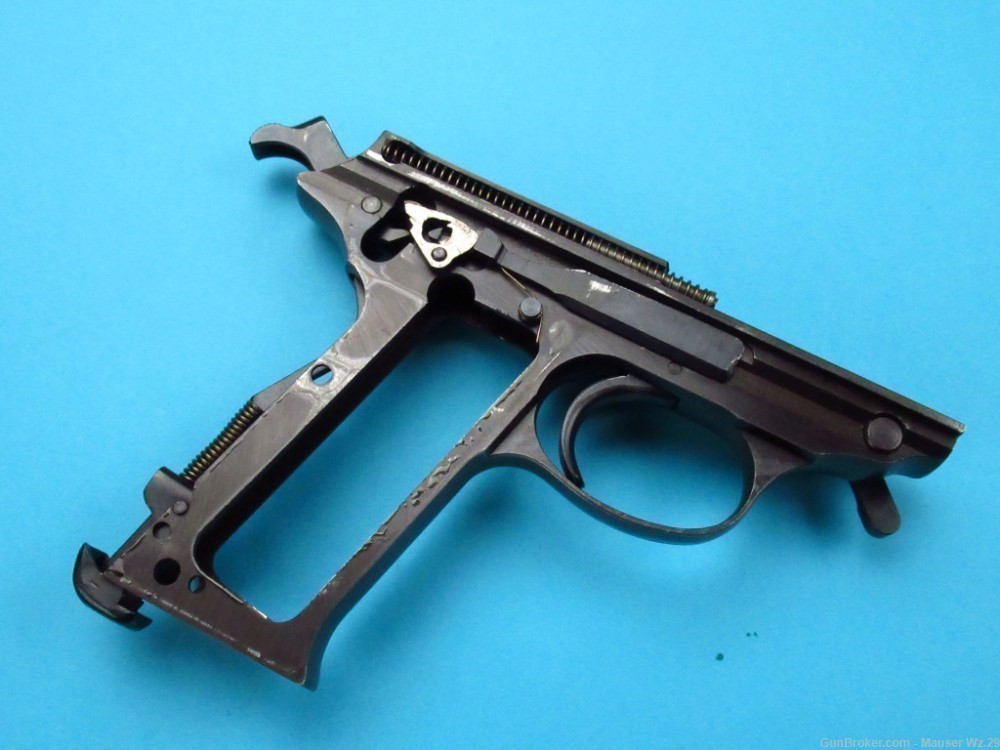 Excellent 1942 WWII Used German Walther P38 pistol AC42 German 9mm Luger-img-112